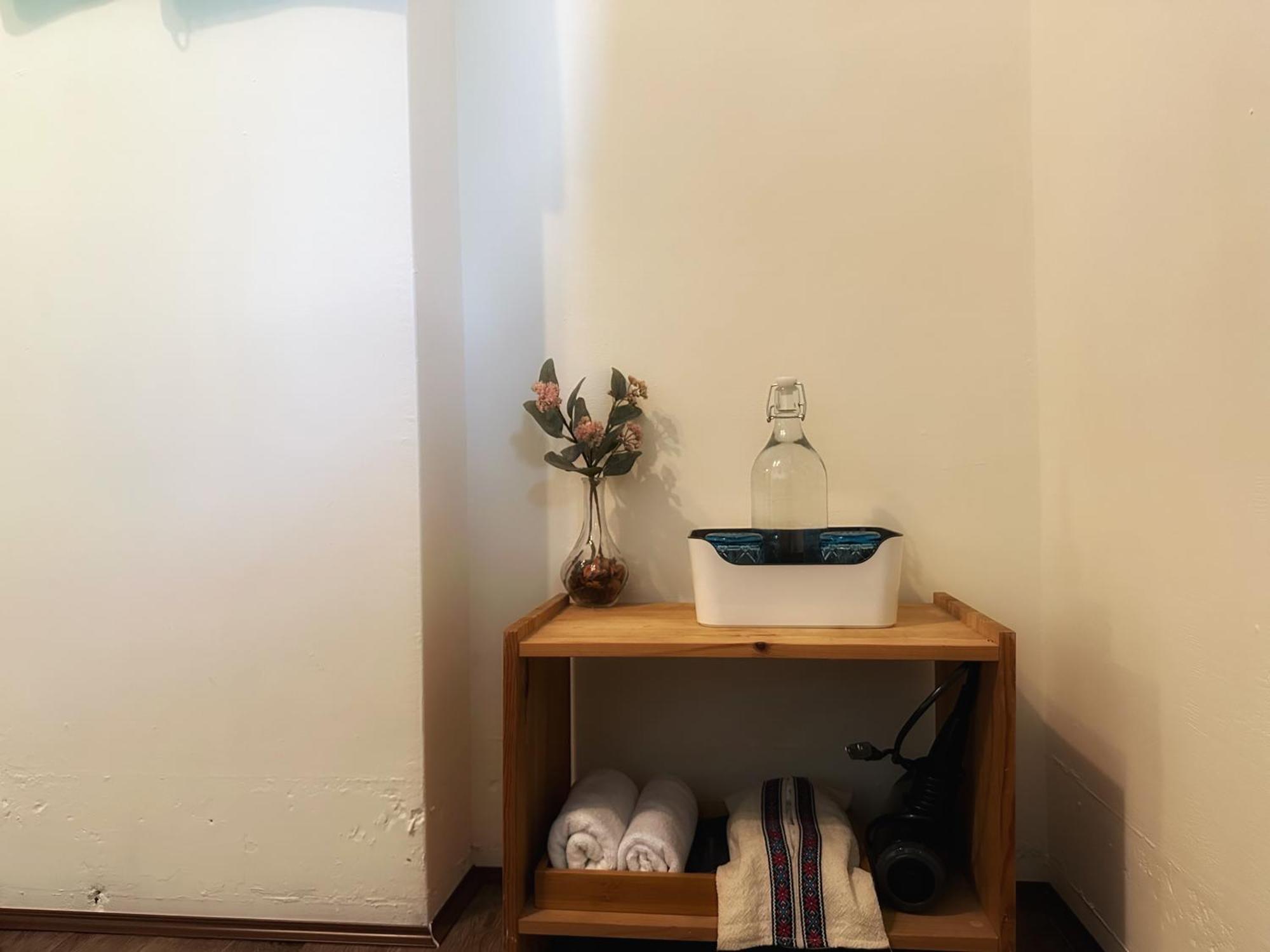 Dulan The Travel Bug Bistro Inn Donghe Luaran gambar