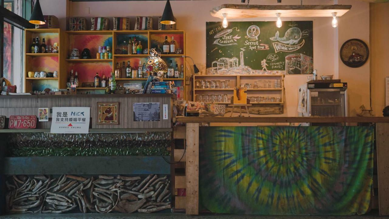 Dulan The Travel Bug Bistro Inn Donghe Luaran gambar