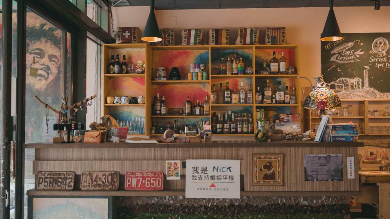 Dulan The Travel Bug Bistro Inn Donghe Luaran gambar